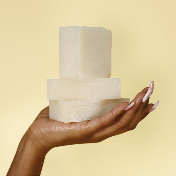 Coconut Oil Benefits: Skin & Hair Care Essentials